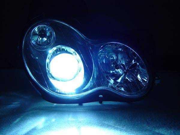 Chrome - HID Xenon Euro Headlights thumbnail 2