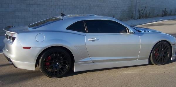 Chevrolet Camaro RKSport Fiberglass Spoiler - 40011010 thumbnail 3