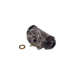 Omix Brake Wheel Cylinder - Including 60 Degree Angle Hose Connection - 16722-05