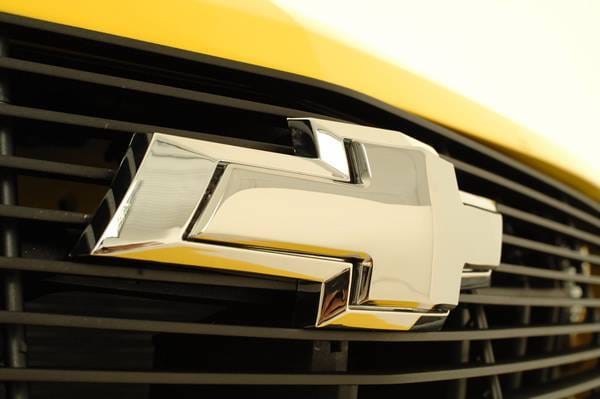 Chevrolet Camaro Defenderworx Bowtie - Chrome - CC1001