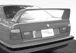 BMW 5 Series VIS Racing F40 Style Wing without Light - 591179