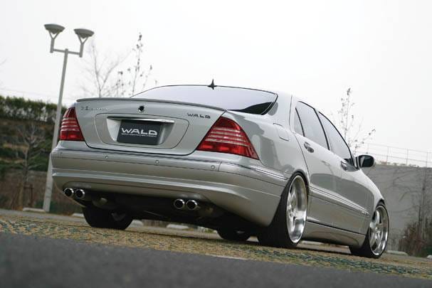 W220 Rear Trunk Lid Spoiler