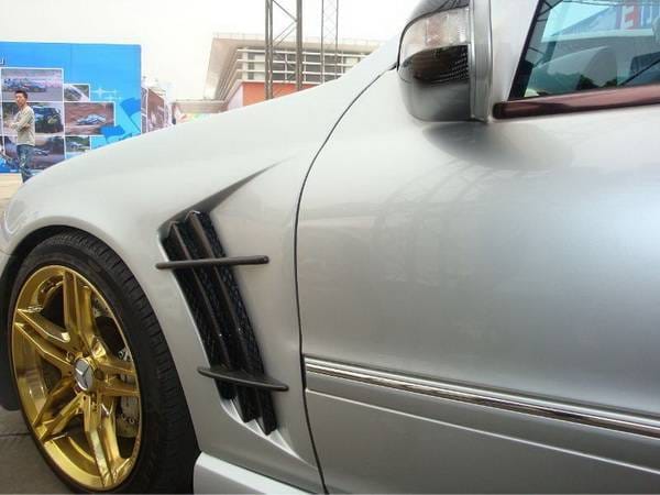 Mercedes C Class Bayspeed WD Style Fender - 8483WI.FD