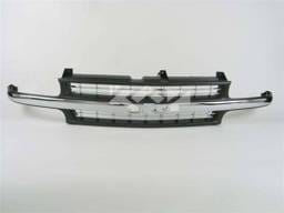 Chrome Black Grille with Chrome Insert