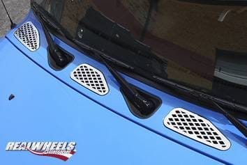 Toyota FJ Cruiser RealWheels Vent Covers - Polished Stainless Steel - 3PC - RW131-1-T0202