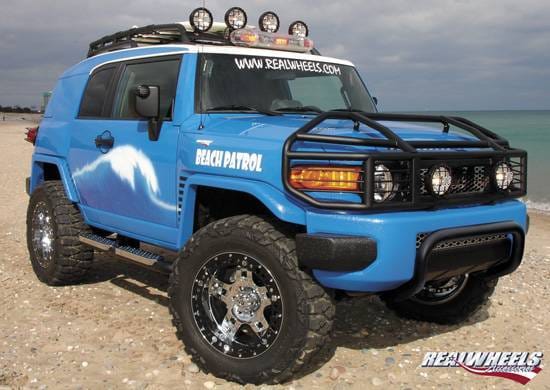 Toyota FJ Cruiser RealWheels Brush Guard - Over-The-Hood with Inserts - Polished Stainless Steel - 1PC - RW304-2-T0202