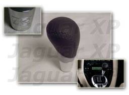 Momo shift knob