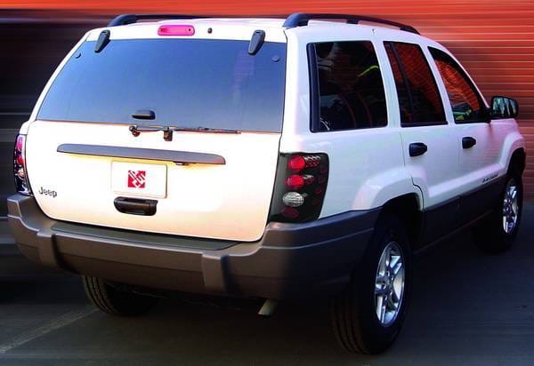 Jeep Grand Cherokee IPCW Taillights - Crystal Eyes - 1 Pair - CWT-CE5002CB