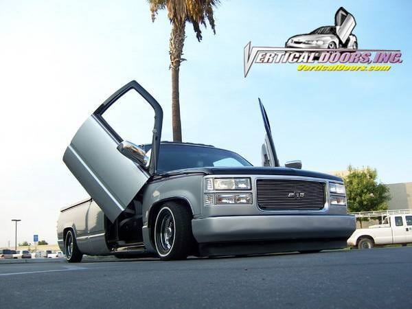 Chevrolet C1500 Pickup Vertical Doors Inc Vertical Lambo Door Kit - VDCCHEVY/GMC8898 thumbnail 2