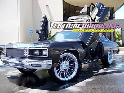 Chevrolet Impala Vertical Doors Inc Vertical Lambo Door Kit - VDCCHEVYIMP7176 thumbnail 3