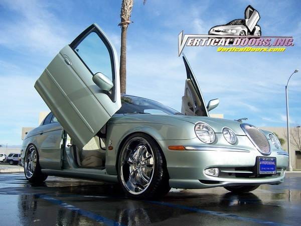 Jeep Cherokee Vertical Doors Inc Vertical Lambo Door Kit - VDCJC9904