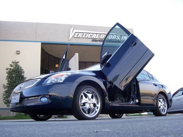 Nissan Altima Vertical Doors Inc Vertical Lambo Door Kit - VDCNA0710