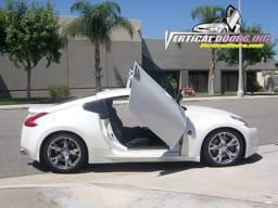 Nissan Sentra Vertical Doors Inc Vertical Lambo Door Kit - VDCNS0006
