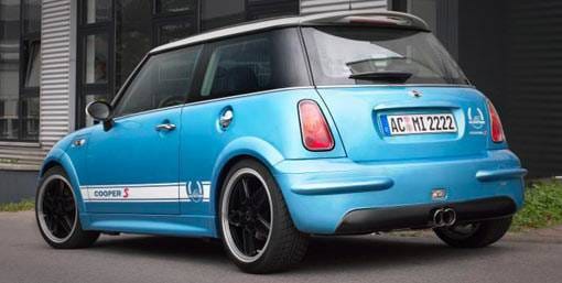 Rear bumper thumbnail 2