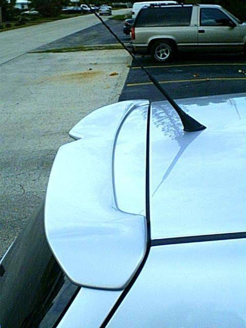 Roof Wing Spoiler thumbnail 2