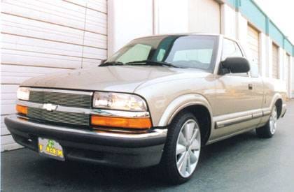 Chevrolet Blazer T-Rex Billet Grille Overlay - Bolt On - 8 Bars - 2PC - 21275