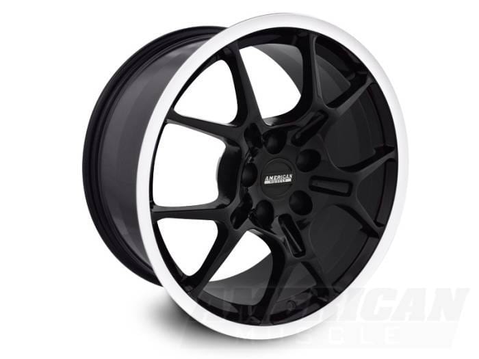 Ford Mustang Black GT4 Wheel