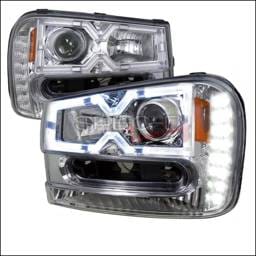 Chevrolet Trail Blazer Spec-D Projector Headlights - Chrome Housing - 2LHP-TBLZ02-RS