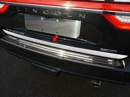 LINCOLN NAVIGATOR 4dr QAA Stainless 1pcs Rear Deck Accent RD55655