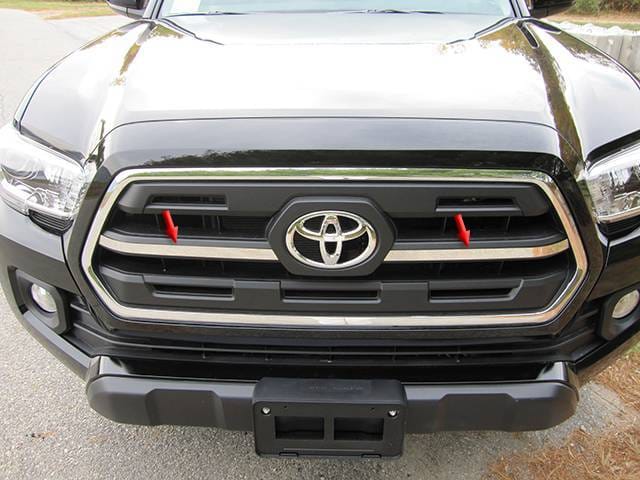 TOYOTA TACOMA 2/4dr QAA Stainless 2pcs Grille Accent SG16175