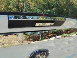 F-250/F-350 SUPER DUTY 2dr QAA  1pcs Tailgate Handle Accent LB57320
