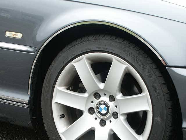 BMW 3 SERIES 2dr QAA Stainless 4pcs Wheel Well Accent WQ25901
