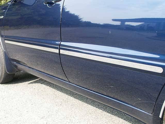TOYOTA HIGHLANDER 4dr QAA Stainless 4pcs Rocker Panel Trim TH24110