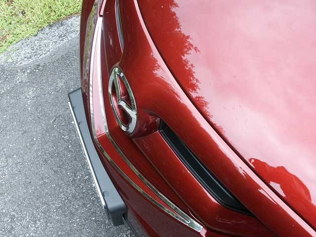 MAZDA MAZDA3 5dr QAA Stainless 1pcs Grille Accent SG27750