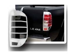 FRONTIER 2/4dr QAA Chrome ABS plastic 2pcs Tail Light Bezels TL25510