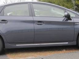 TOYOTA PRIUS 4dr QAA Stainless 2pcs Rocker Panel Trim TH10136