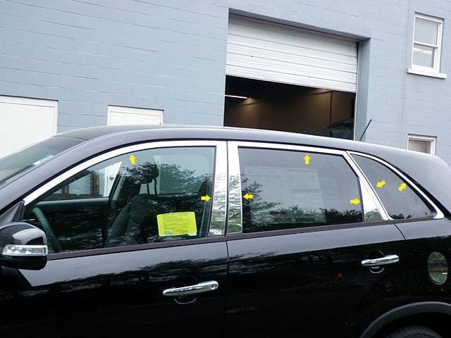 KIA SORENTO 4dr QAA Stainless 14pcs Window Accent Package WP11823