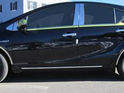 TOYOTA PRIUS C 4dr QAA Stainless 2pcs Rocker Panel Trim TH12706