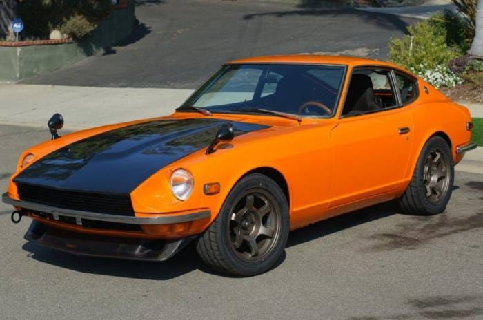 Nissan 240Z OE Seibon Carbon Fiber Body Kit- Hood!!! HD7073DA240-OE thumbnail 2