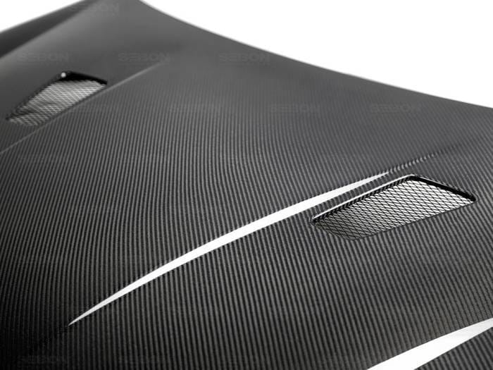 Volkswagen Golf TM Seibon Carbon Fiber Body Kit- Hood!!! HD1011VWGTIB-TM thumbnail 2