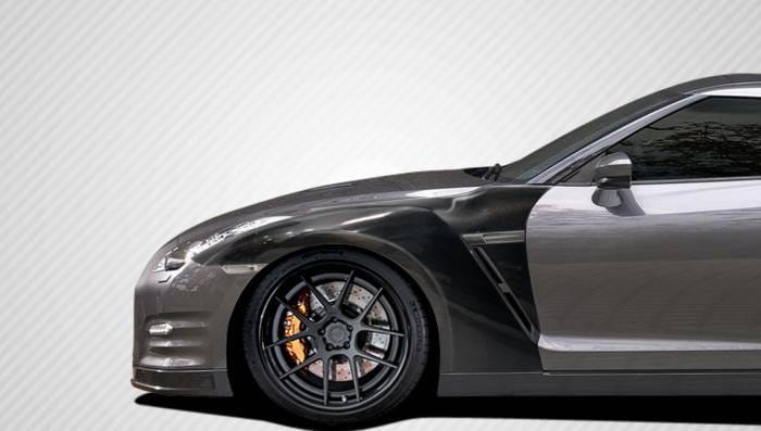 Nissan GT-R Carbon Creations OEM Fenders - 2 Piece - 109064
