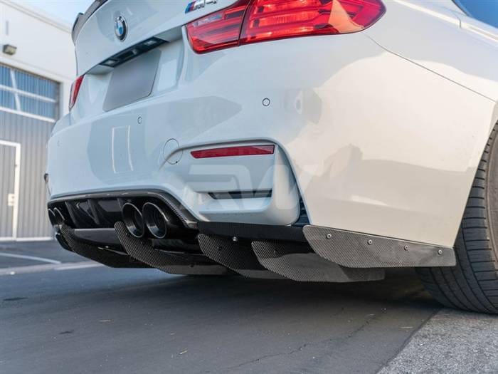BMW F8X M3/M4 Varis Style CF Diffuser+Undertray bmwf8x016