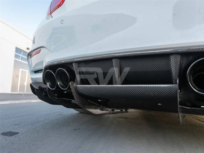 BMW F8X M3/M4 Varis Style CF Diffuser+Undertray bmwf8x016 thumbnail 3