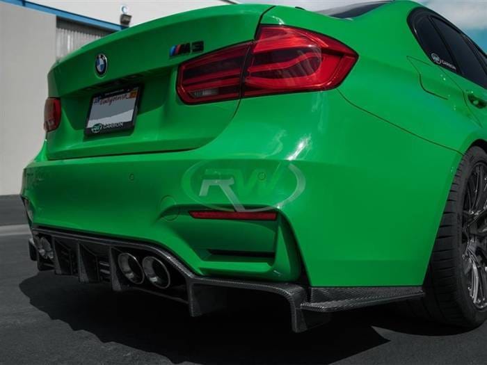 BMW F8X M3 M4 Exotics V2 Style CF Rear Diffuser bmwf8x035 thumbnail 2