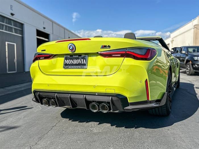 BMW G82/G83 M4 CF Performance Style Diffuser Sides bmwg8207 thumbnail 4