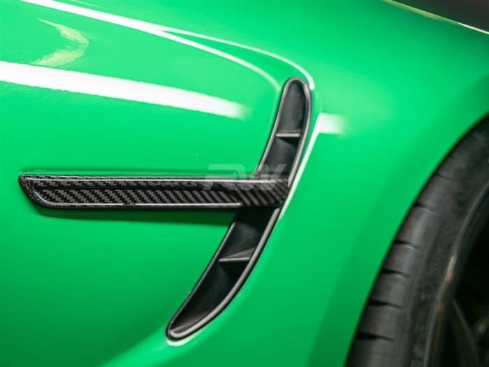 BMW F8X M3 & M4 Carbon Fiber Fender Trim bmwf8x003 thumbnail 2