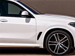 BMW G05 X5 Gloss Black Fender Trims bmwg05010
