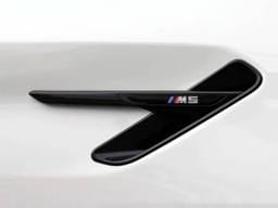 BMW F90 M5 Gloss Black Fender Trims bmwf9008
