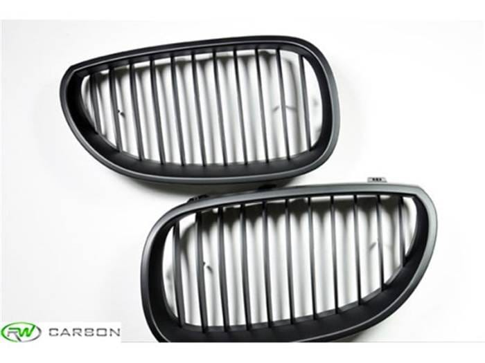 BMW E60 E61 Matte Black Kidney Grilles bmwe60026 thumbnail 2