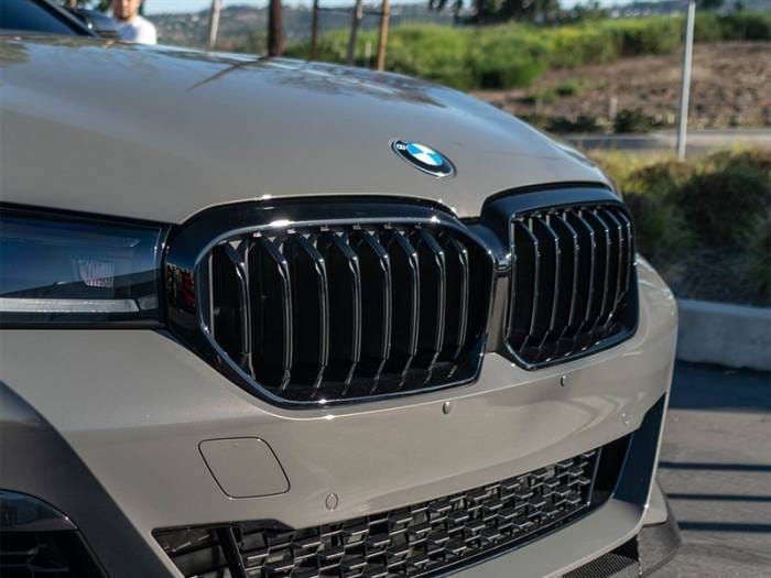 BMW F90 M5 LCI G30 LCI Gloss Black Grilles bmwf9027 thumbnail 4
