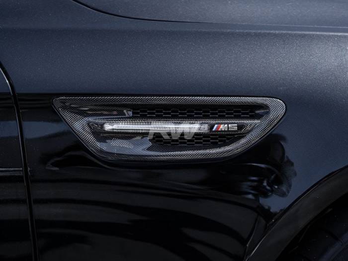 BMW F10 M5 Carbon Fiber Fender Grilles bmwf10031