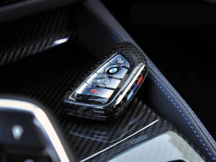 BMW G87 M2 Carbon Fiber Key Case bmwg87046