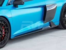Audi R8 4S DTM Carbon Fiber Side Skirt Extensions audir810