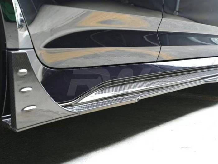 Audi RS6 C8 Avant Carbon Fiber Side Skirt Extensions audirs603