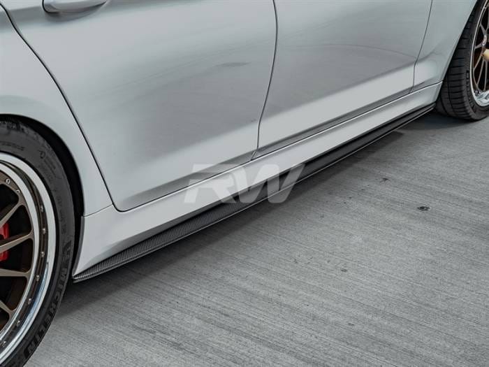 BMW G30 F90 Carbon Fiber Side Skirt Extensions bmwg30004