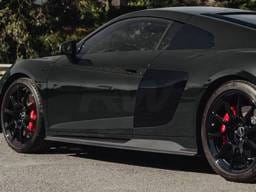 Audi R8 4S GT Style Carbon Fiber Side Skirt Extensions audir813